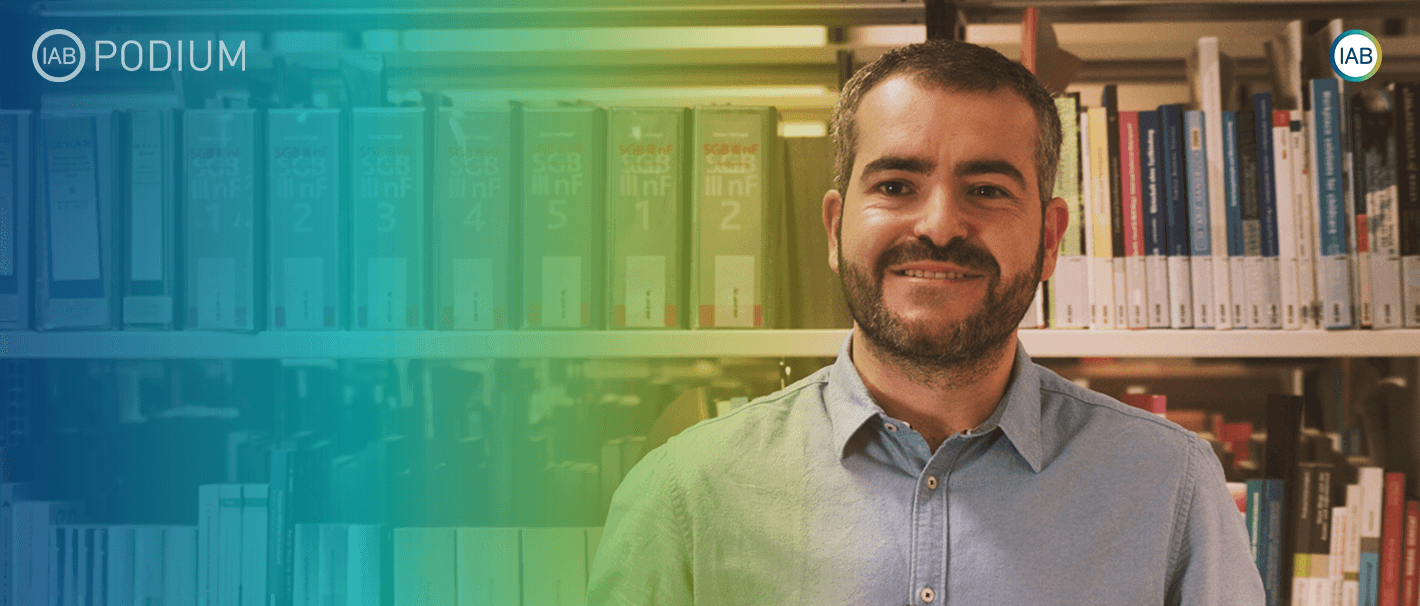 Dr. Mustafa Coban